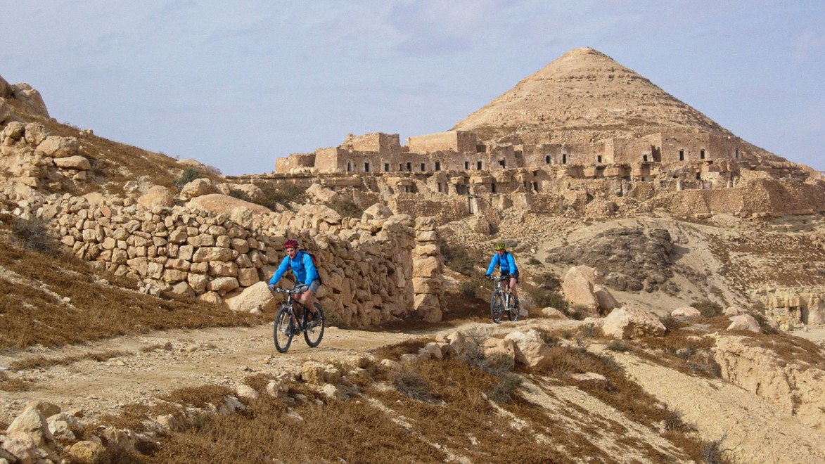 les ksar typiques du massif montagneux du Dahar