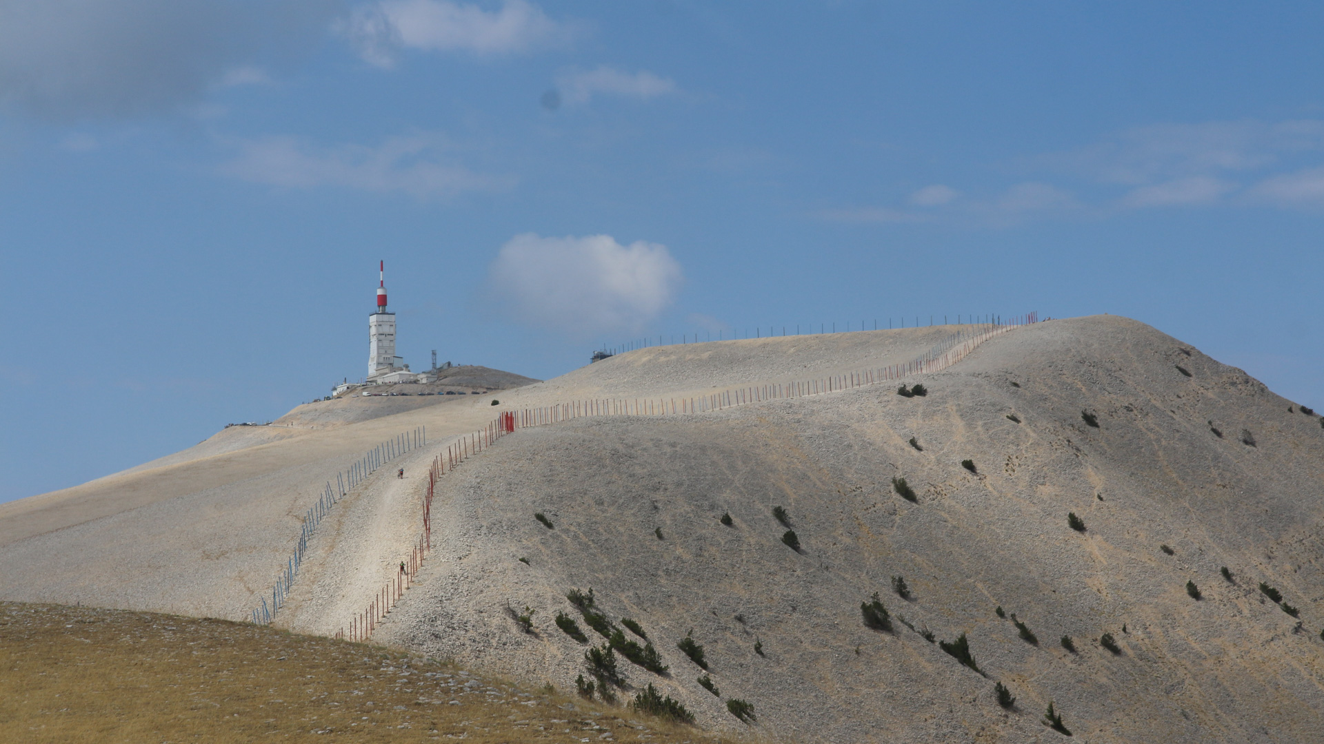 vue sur les crêtes du Mont Ventoux