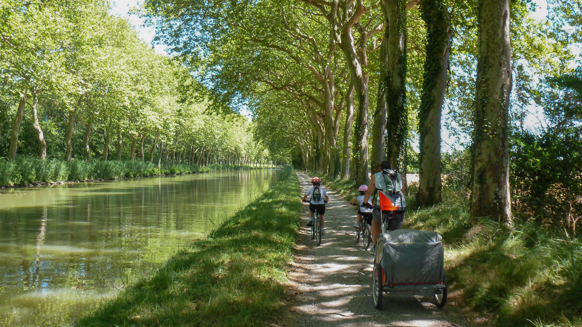 le Canal du midi à vélo avec des enfants