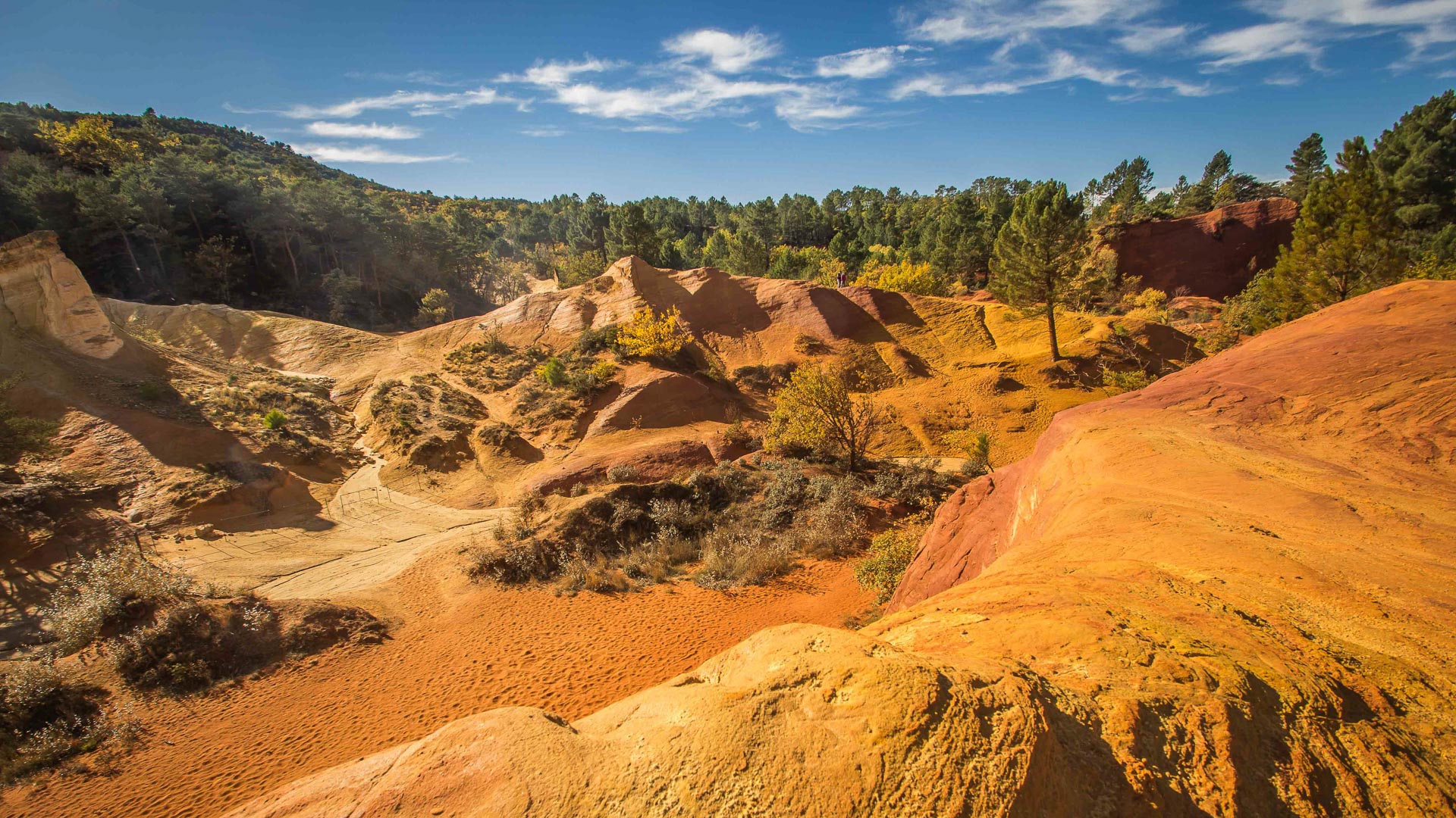 les célèbres ocres du Luberon, le Colorado provençal