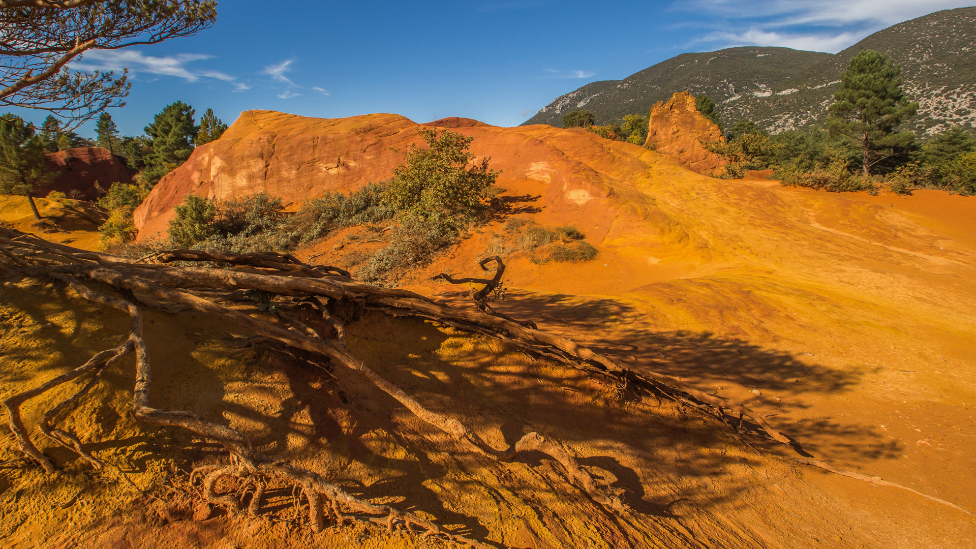 couleurs ocre dans le Colorado provençal, Luberon