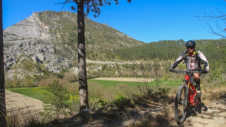 Image : Pré Alpes du Sud : Au pays de la Clairette