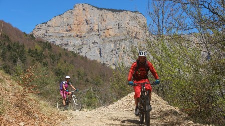 Image : Pré Alpes du Sud : Au pays de la Clairette