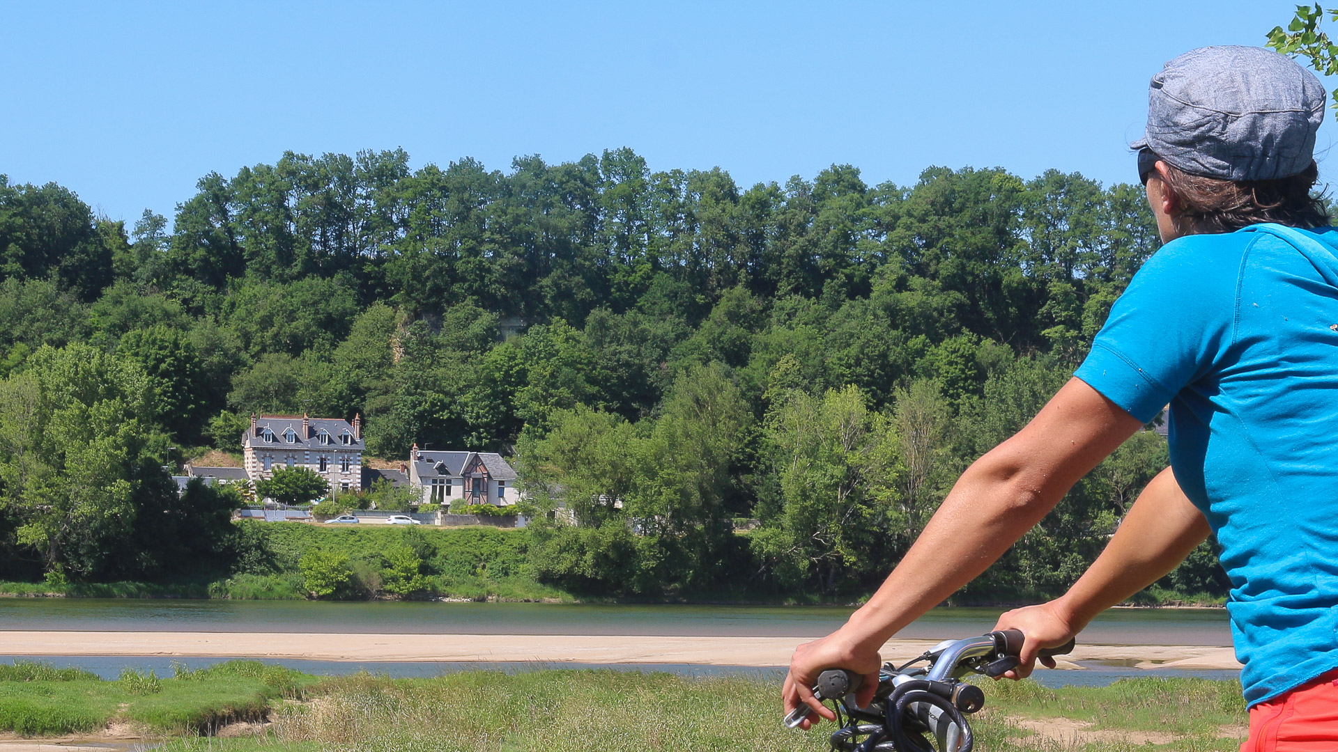 sur les berges de la Loire à vélo