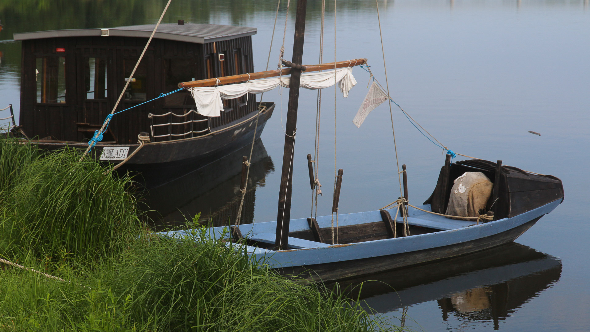 petits bateaux sur la Loire : le fûtreau et la toue