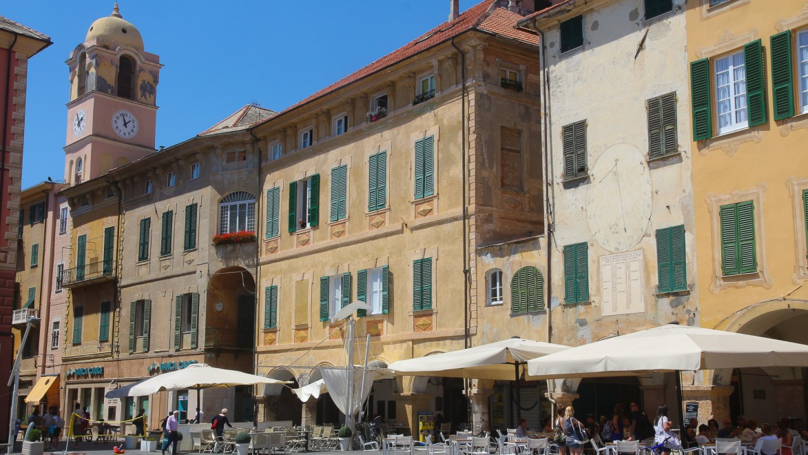 place d'un petit village italien