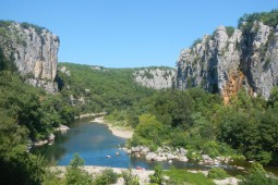 VELO ELECTRIQUE EN ARDÈCHE