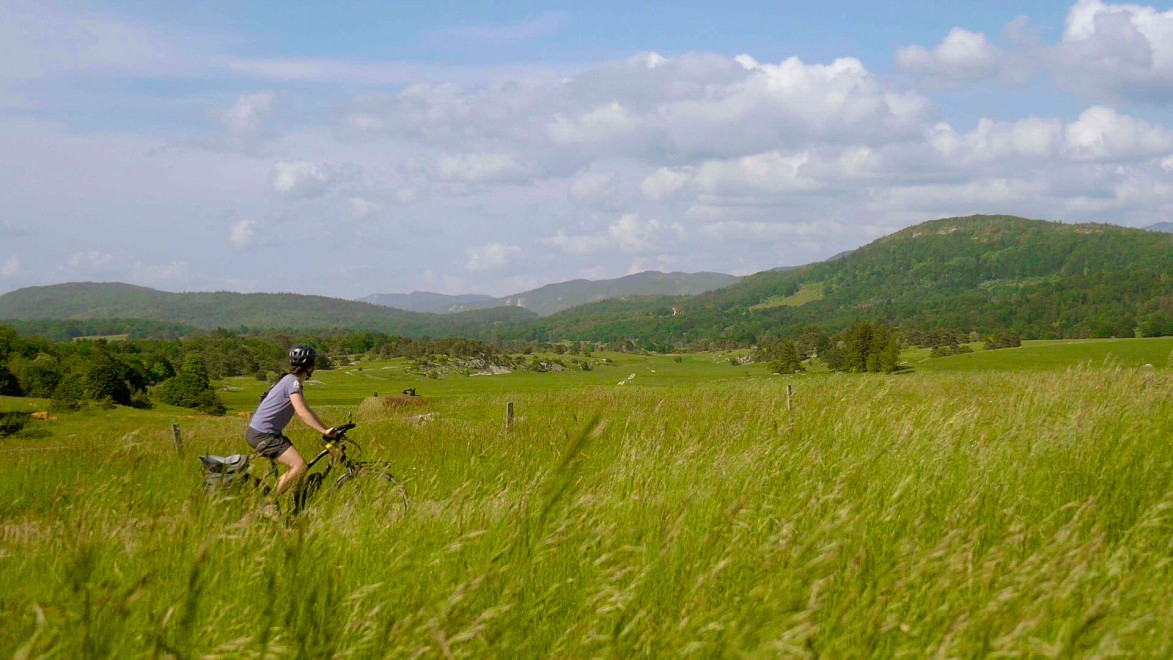 à vélo dans le Vercors
