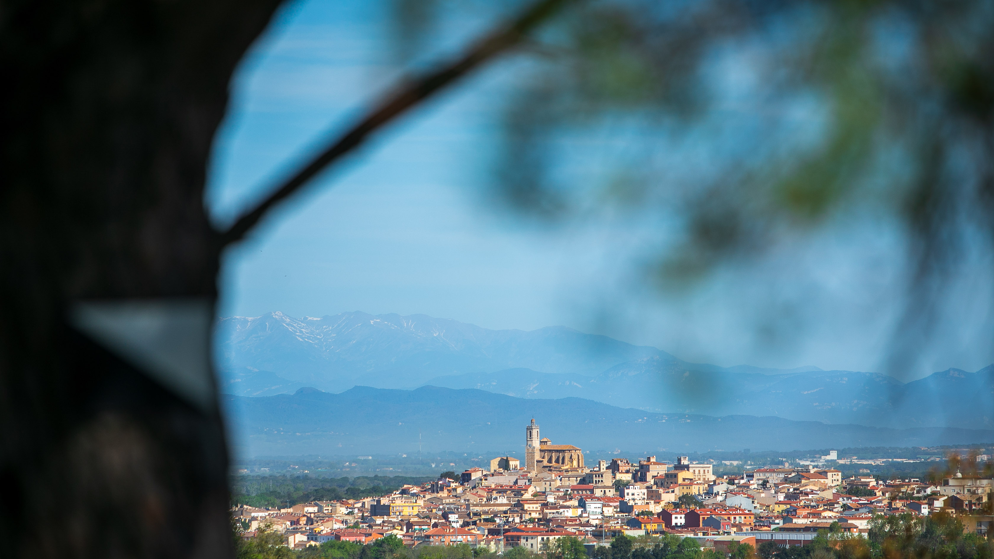 vue sur la petite ville de Llagostera, en Catalogne