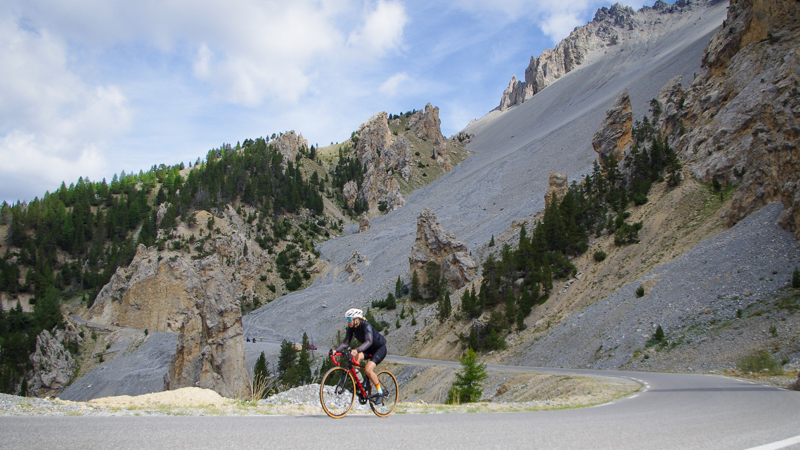 col de lizoard sur la grande traversée des alpes