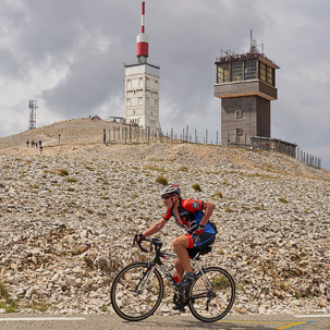 Célèbre dans le monde cycliste, la montée du Mont Ventoux