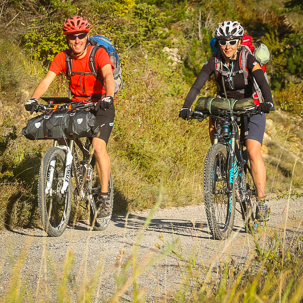 2 vététistes voyageant en mode BUL